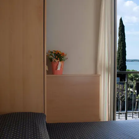 ミラマー ホテル 3*