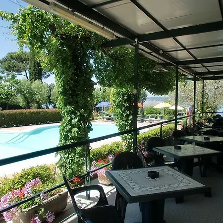 ホテル ミラマー