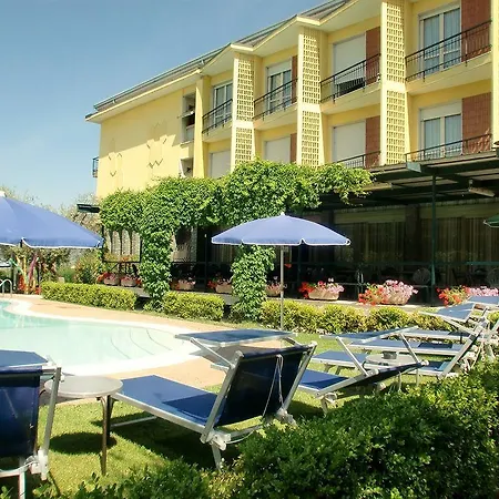 Отель Miramar Сирмионе