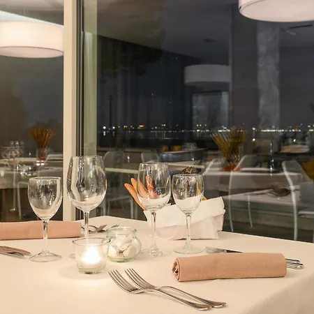 ミラマー ホテル