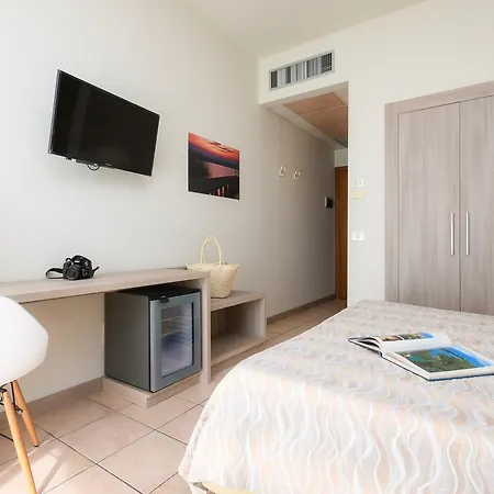 ミラマー ホテル 3*